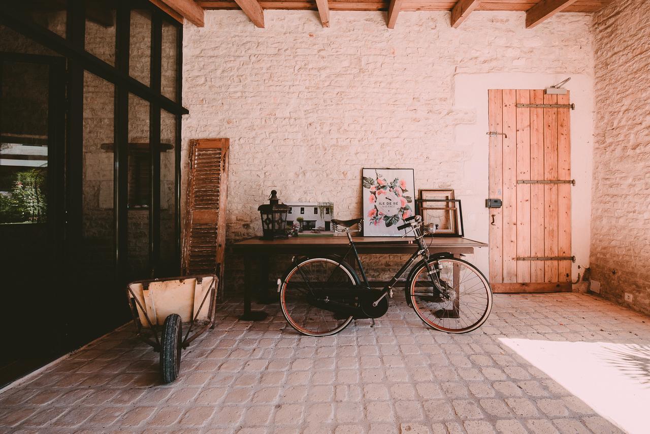 Un Banc Au Soleil Acomodação com café da manhã Marsilly  Exterior foto